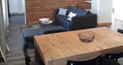 8-10 Pers apartment in the heart of the Chartreuse at the foot of the ski slopes
