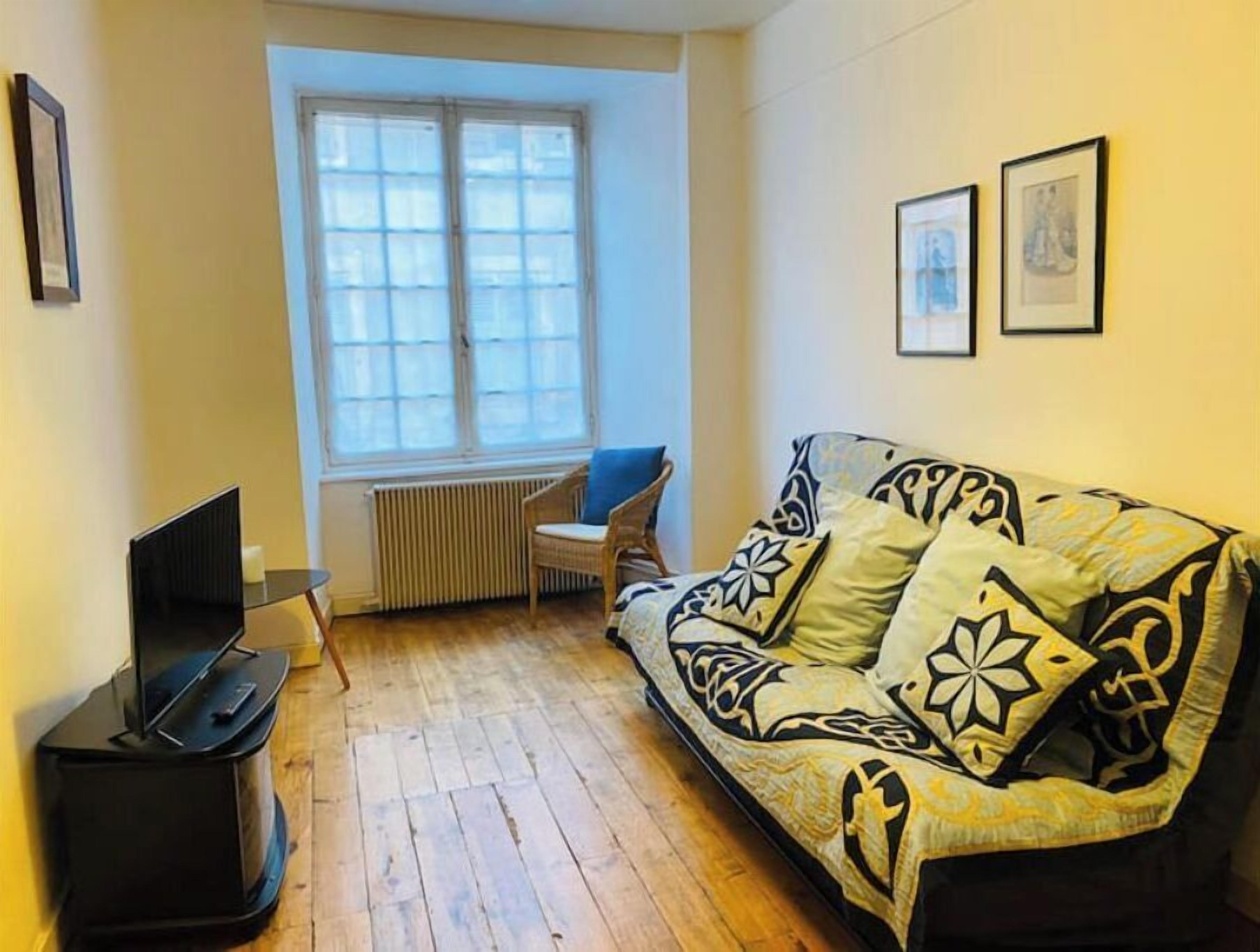 Télévision, espaces bureaux