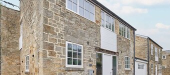 Host & Stay | 82F Galgate