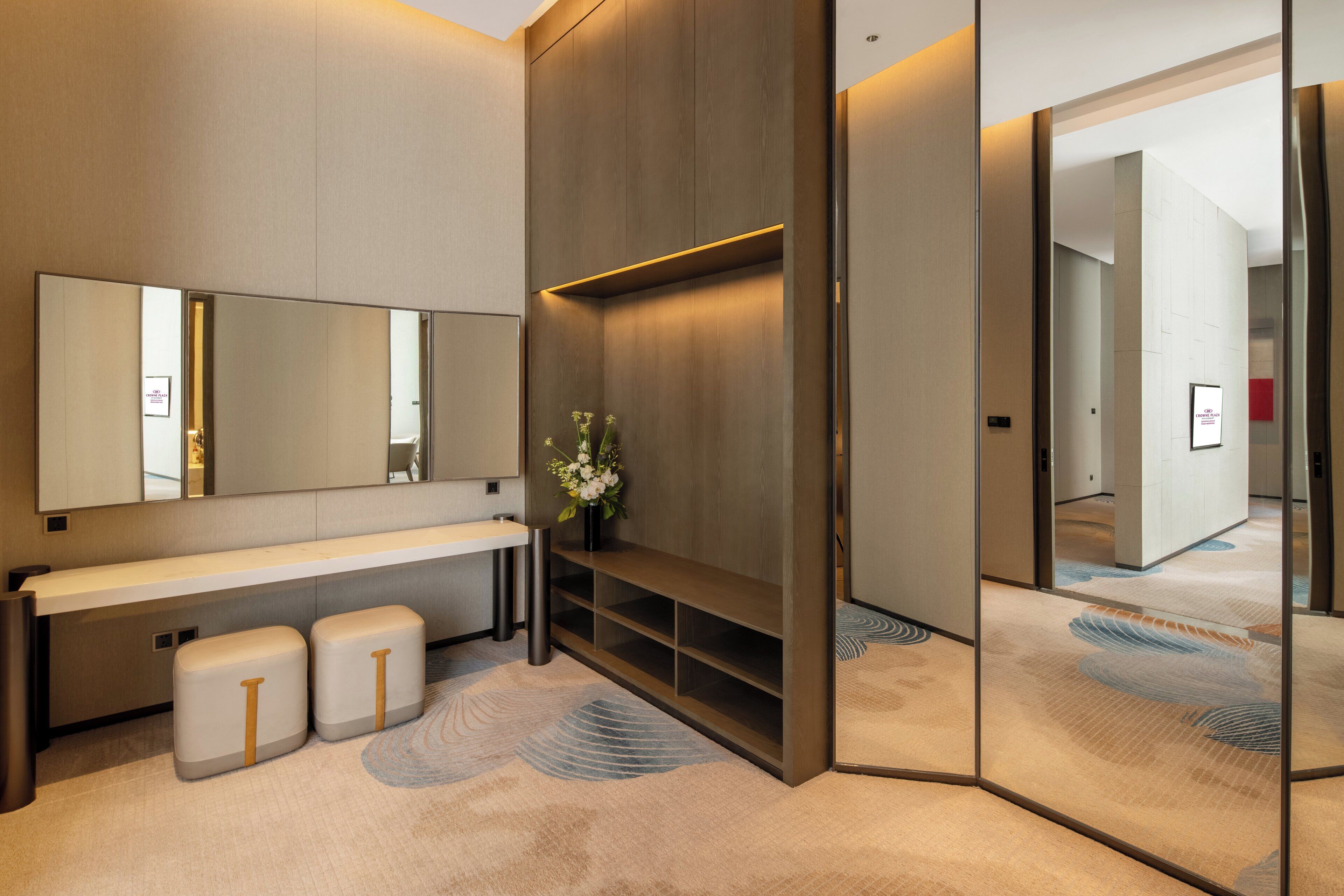 Photo - Crowne Plaza Qingdao Jinshui by IHG