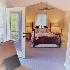 4 bedrooms, free WiFi, bed sheets