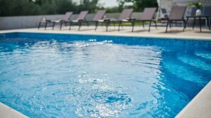 Pool - Lovely Villa Leon with a swimming pool (Brtonigla)