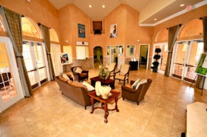 Townhome, 4 Bedrooms | Interior