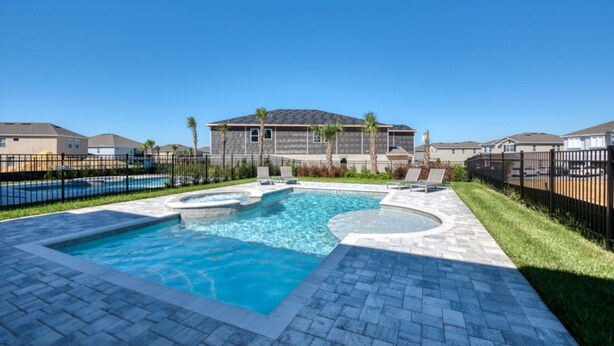 House, 5 Bedrooms | Pool