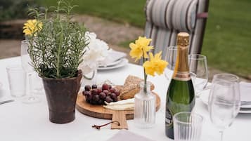 Cottage | Thức ăn và đồ uống