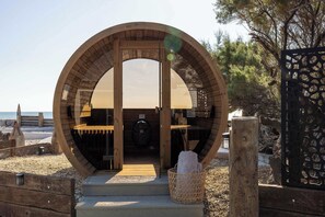 Imagen sin descripción, 5 de 63, botón