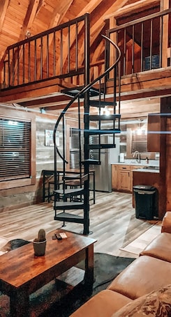 Interior. Cabin at CM Cattleco