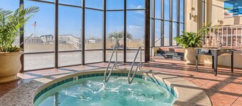 Twelfth-Floor Getaway w/Sweeping Gulf Views, Shared Pool/Hot Tub, Beach Access