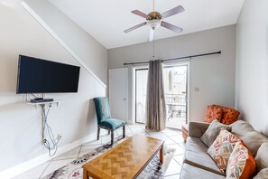 Fernseher, DVD-Player