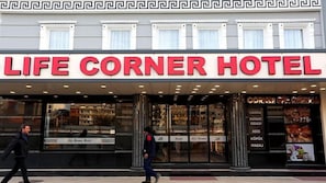 Perincian bahagian luar