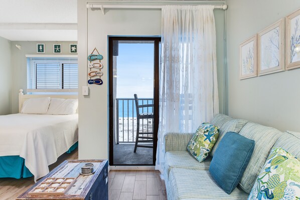 Internet, bed sheets