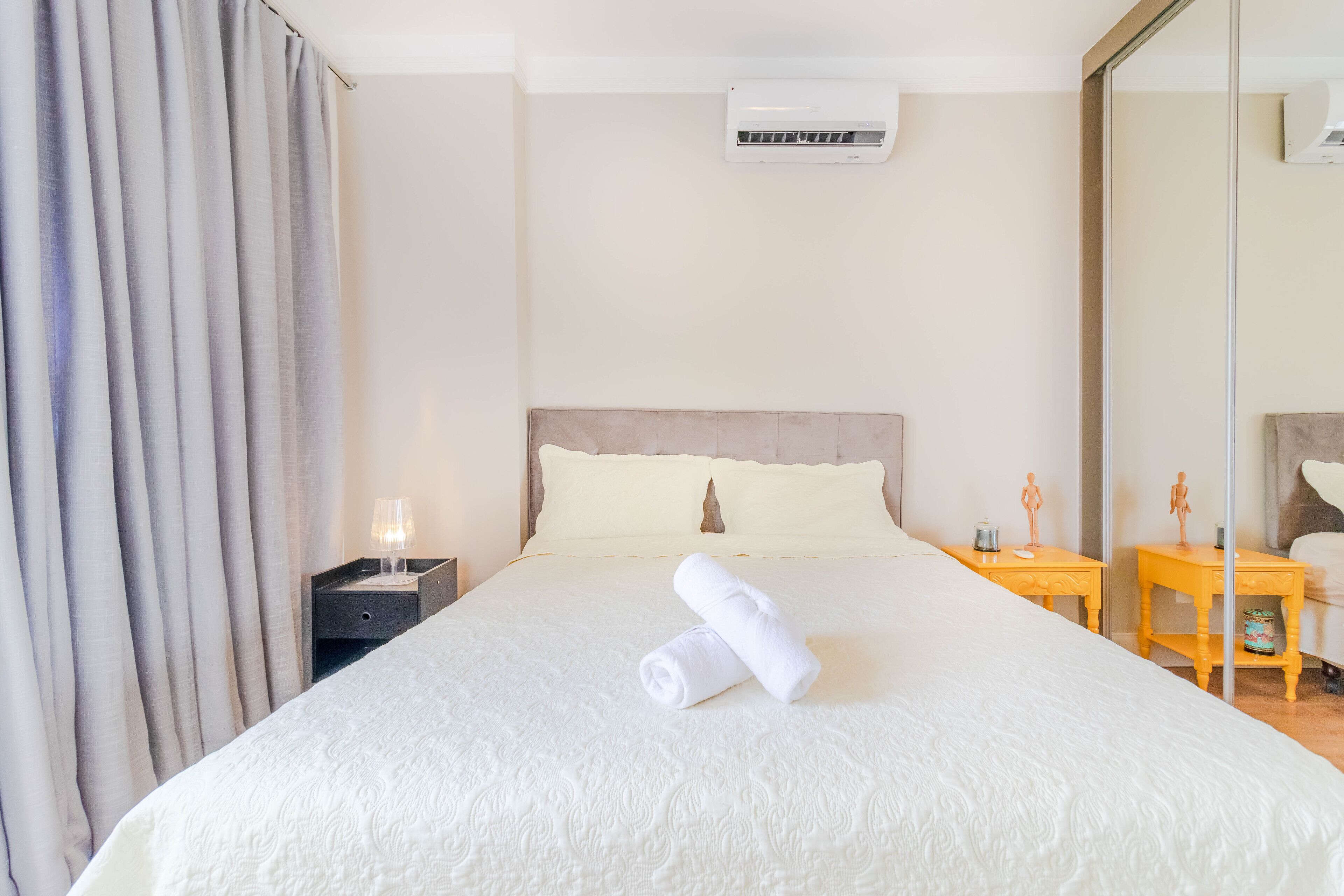 Apartment | 2 bedrooms, blackout curtains, iron/ironing board, free WiFi