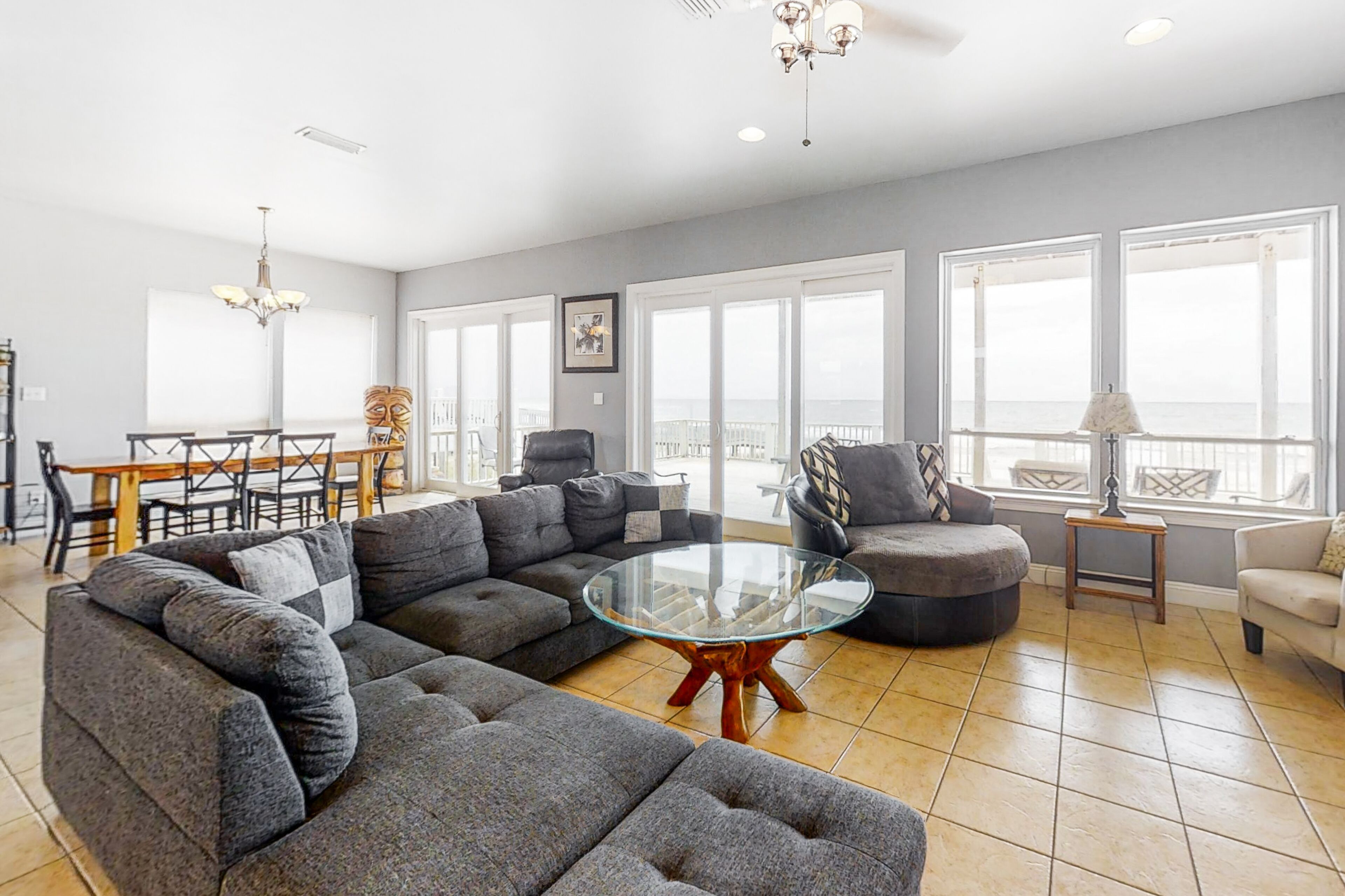 Gulf-Front Home w/ Direct Beach Access, 2-Level Deck, Great View & Shared Pool