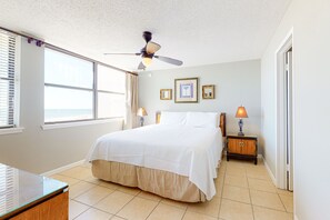 3 Schlafzimmer, Bügeleisen/Bügelbrett, Internetzugang, Bettwäsche