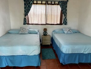 4 bedrooms, bed sheets