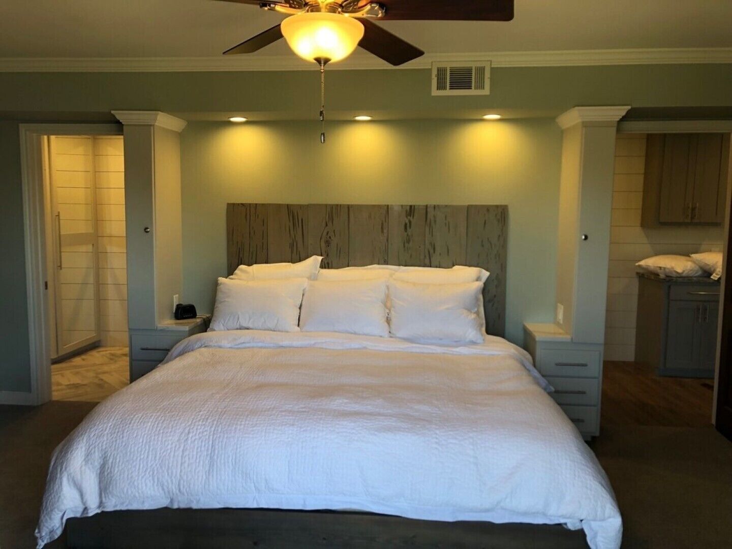 3 habitaciones, tabla de planchar con plancha y wifi gratis 