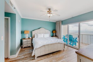 4 habitaciones, tabla de planchar con plancha, internet y ropa de cama