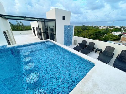 GAIA ~ One Bedroom Condo w/Pool. New Build✨