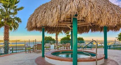 Beachfront 13th-floor condo with balcony, hot tubs, pools, & tennis courts