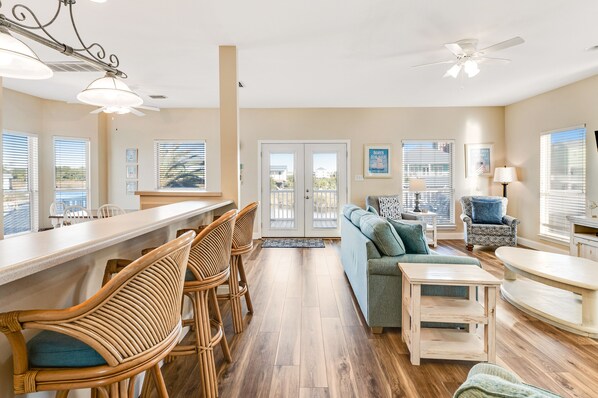 Televisión y reproductor de DVD 