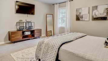 2 bedrooms, iron/ironing board, travel crib, free WiFi