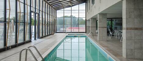 Una piscina techada