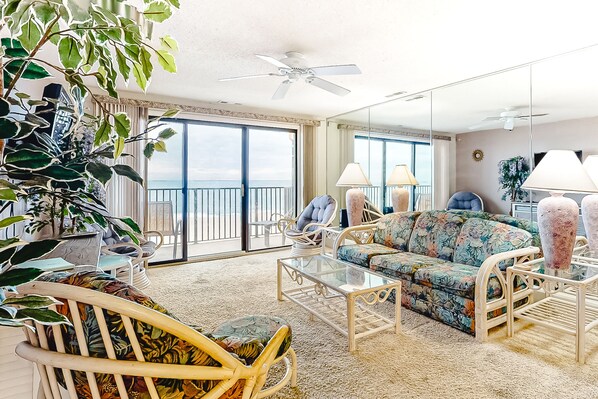 TV, DVD player - Oceanfront Condo w/ Amazing Beach View, Balcony, Central AC & Laundry (Ocean City)