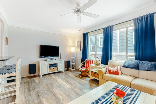 TV, fireplace, DVD player