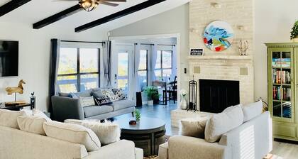 Lake, River & Hill Country Escape and Retreat Center