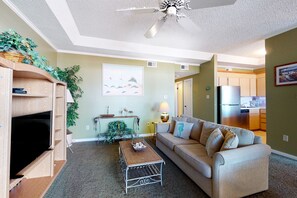 TV, DVD player - Elegant Sun-Filled Condo w/Screened Balcony, Water Views, Shared Pool, Free WiFi (Ocean City)