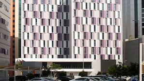 Exterior - Premier Inn Dubai Barsha Heights (Dubai)