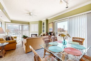 TV, fireplace, DVD player