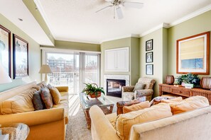 TV, fireplace, DVD player