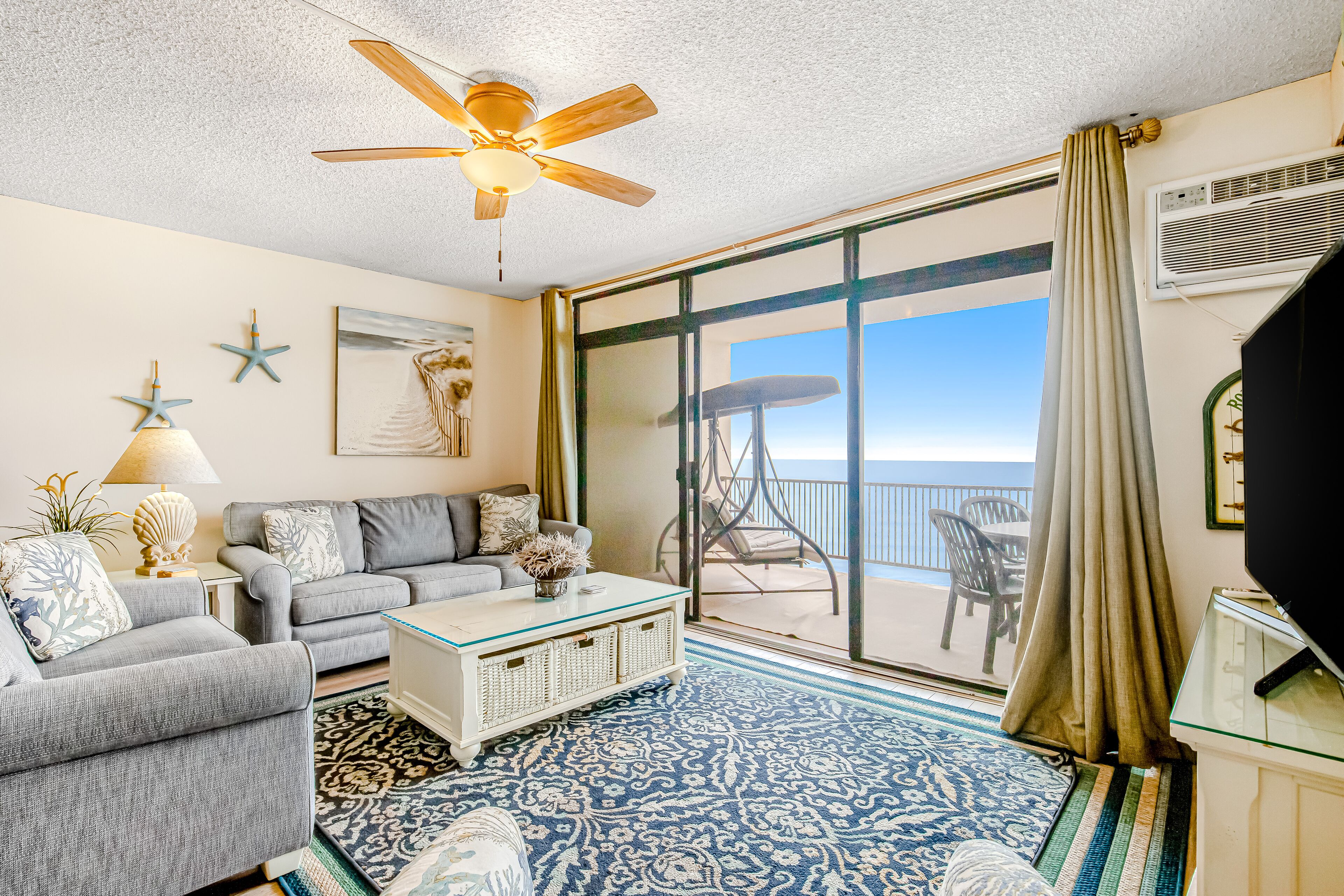 Fernseher, DVD-Player