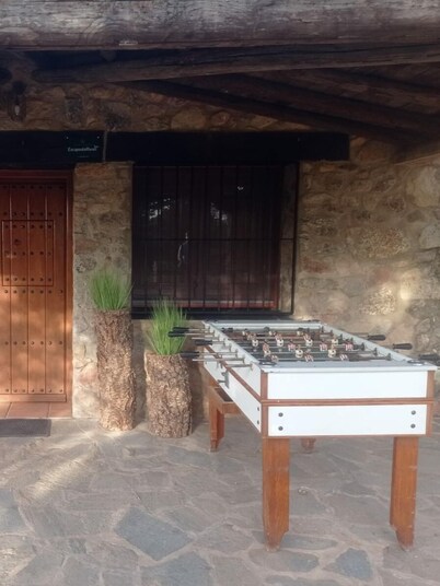 Escapada Rural con Piscina Privada en el Corazón de Extremadura - Ideal Familias