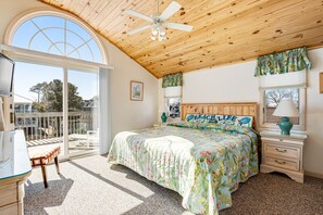 5 bedrooms, Internet, bed sheets