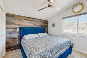 4 bedrooms, iron/ironing board, internet, bed sheets - Canal-Front Home w/Deck, Washer/Dryer, Free WiFi, Outdoor Dining Area, & More (Ocean City)