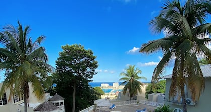 Ocean View Ocho Rios Apartment