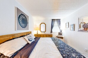 1 bedroom, Internet, bed sheets