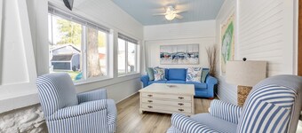 The Vintage Lake House w/ Private Dock