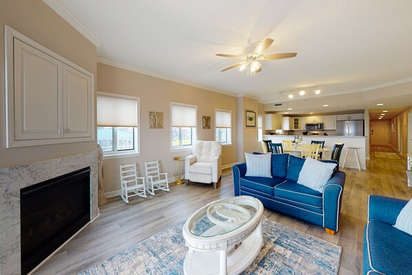 TV, fireplace, Hulu, DVD player