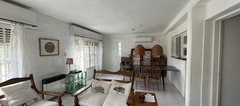Drummond House