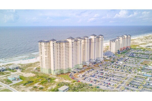 Exterior - ⭐️ Beachfront 🏖 Condo & Pool - Perfect Sunny ☀️ Oceanfront 🌊 Views! (Gulf Shores)