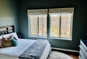 5 Schlafzimmer, Bügeleisen/Bügelbrett, kostenloses WLAN, Bettwäsche