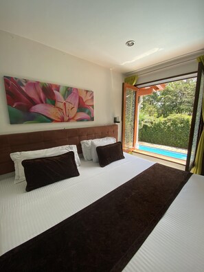17 bedrooms, desk, free WiFi, bed sheets - Las Rosas OFFICIAL Boutique (17 BEDROOM) (medellin)
