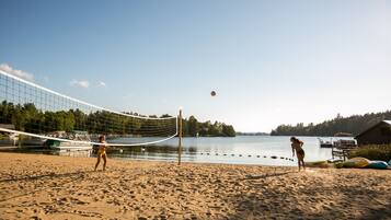 Private beach, sun-loungers, beach yoga, beach volleyball