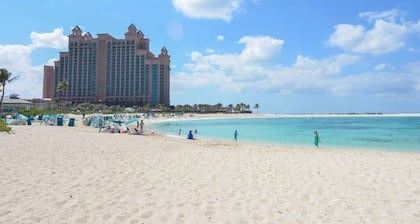 Atlantis , Paradise Island, Bahamas