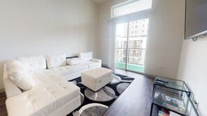 Living area - LUXURY **DOWNTOWN** MID-RISE (CLOSE TO EVERYTHING) (Houston)