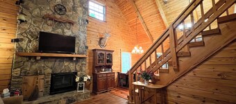 Visit Shepherd's Den for July 4th! - Fiber Wifi - Close to Callaway Gardens