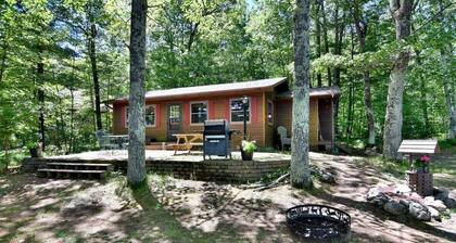 Shady Oaks Cottage on Busky Bay of the Pike Chain of Lakes Iron River, WI
